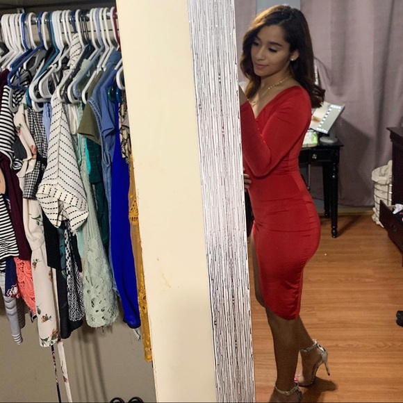 Dress - Picture 2 of 2